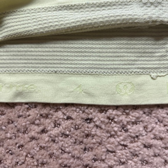 Lululemon Swiftly Tech Racerback Tank - Picture 4 of 4